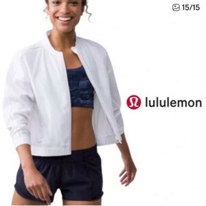 Lululemon Pack Light Bomber Jacket Crop Silhouette full zip Folds into Backpack